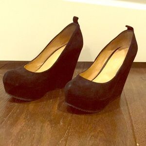 Aldo suede Wedges
